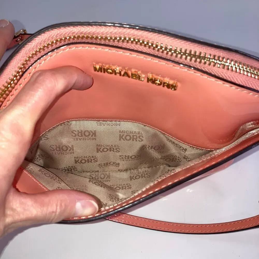 MICHAEL KORS NWT PATTON LEATHER PEACH WOMENS CROSSBODY BAG